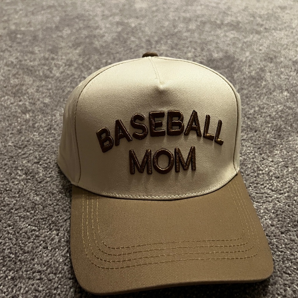 BASEBALL MOM Two-Tone Trucker Hat - Cream & Brown - Picture 2 of 3